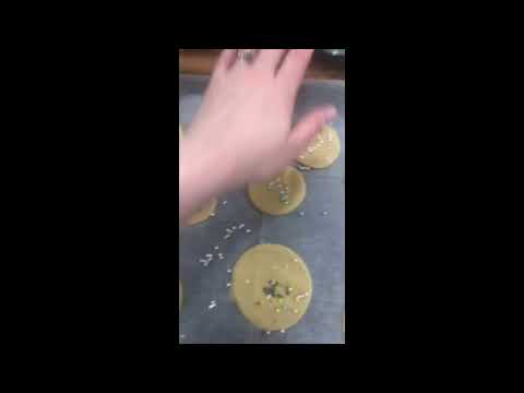 2 Ingredient Cookie Hack 🍪