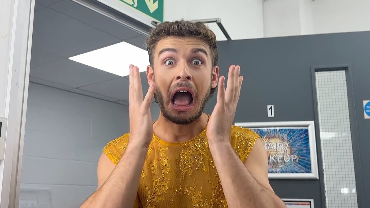 начало нашего строгого путешествия, подарки для малышей, пребывание дома, Джо самый милый