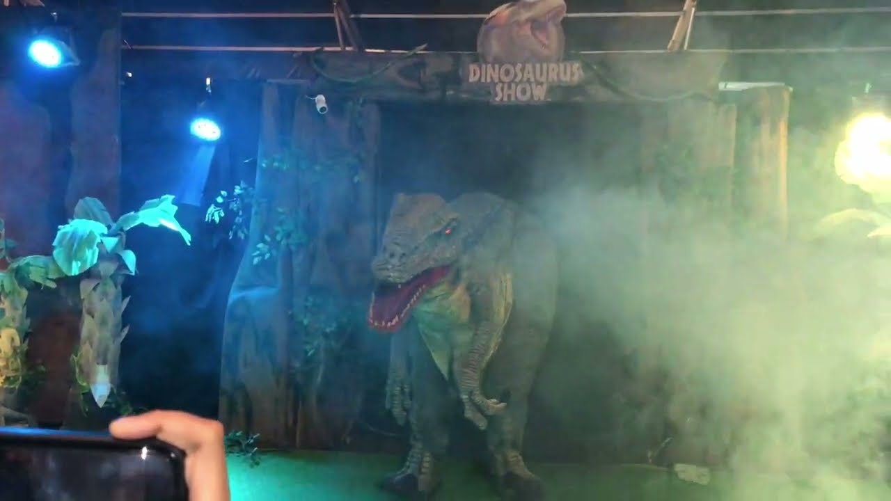 dinosaur show vlog [04]