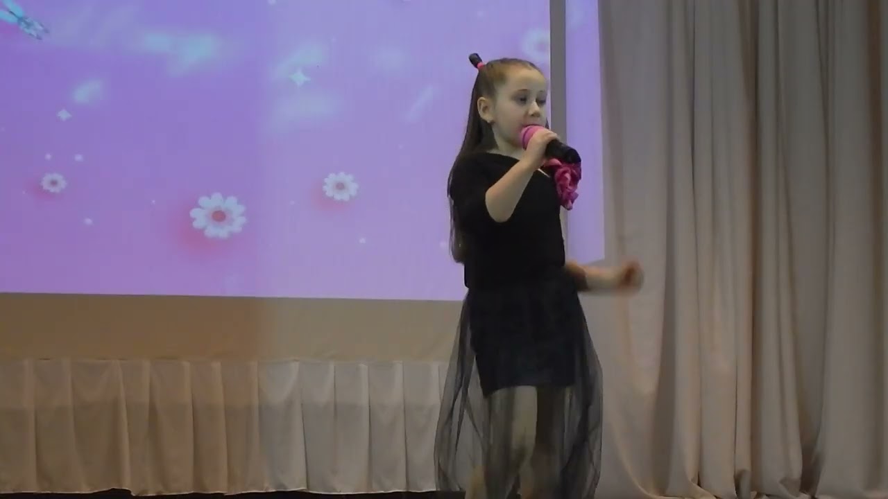 ДЕВЧАЧИЙ ЧАТ- М .ХИЗОВА