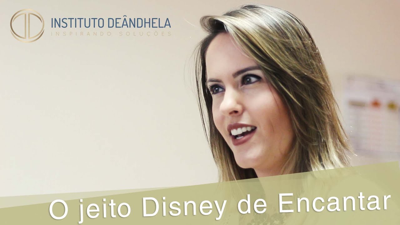 What does Disney do to enchant their clients? emprendedor oportunista