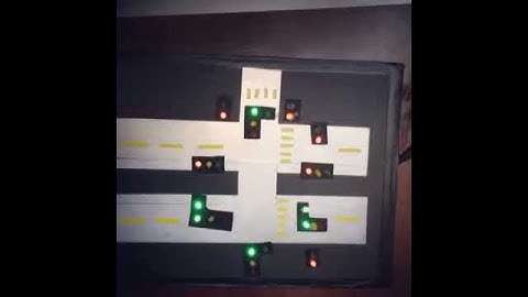 Secuencia semáforo, pic 16F84A