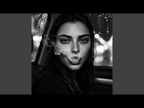 A Heavy Heart On An Empty Road (Deep House)