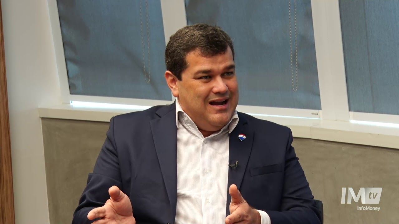Você sabe como abrir uma franquia imobiliária? CEO da RE/MAX Brasil ...
