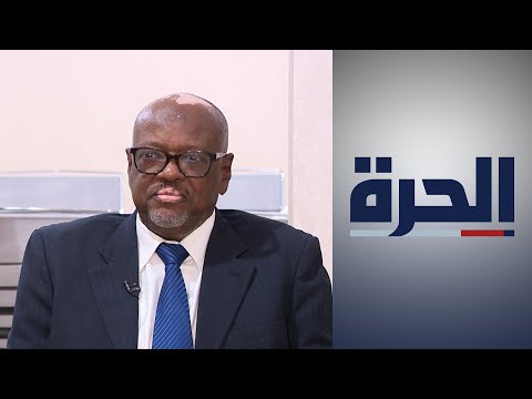 القنصل العام السوداني في أسوان عبد القادر عبد الله  من اللاجئين وجهتهم القاهرة