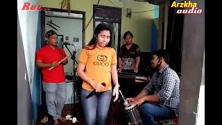 Download Lagu Kenangan indah|| Elvy sukaesih|| Cover : Shinta || Harmony's music Depok MP3