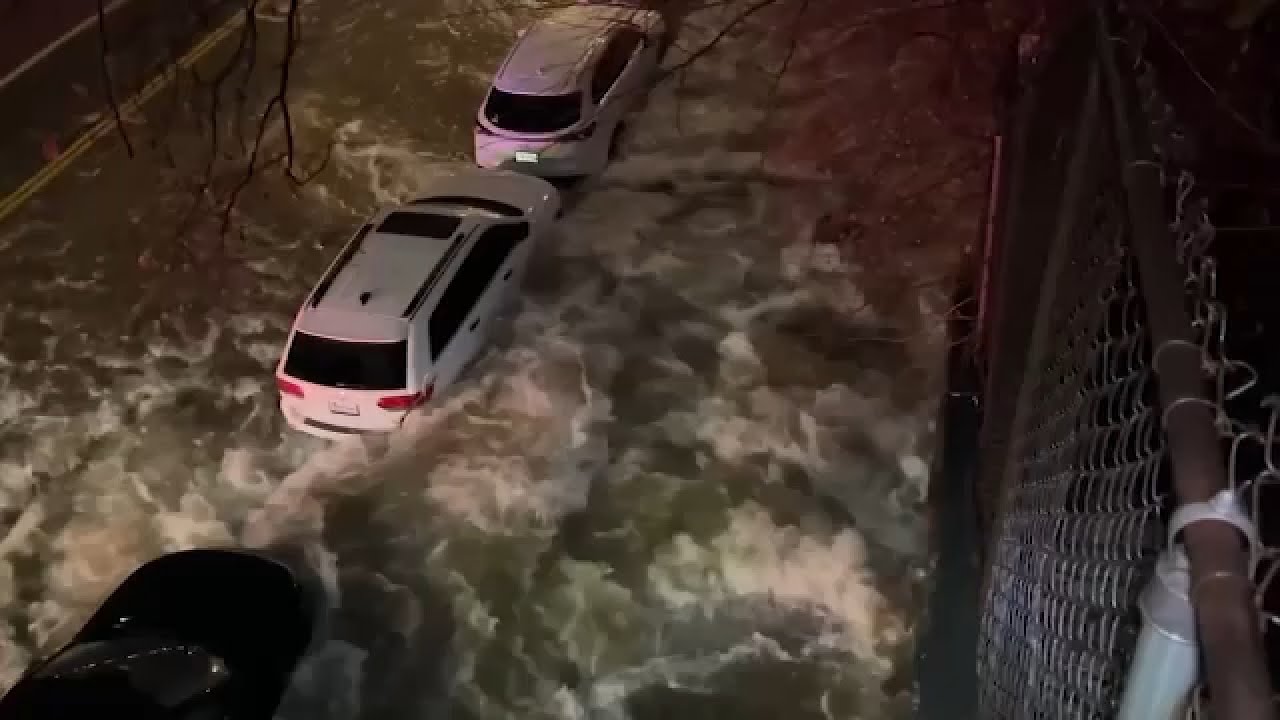 Water main break submerges cars, leaves streets full of mud and debris ...