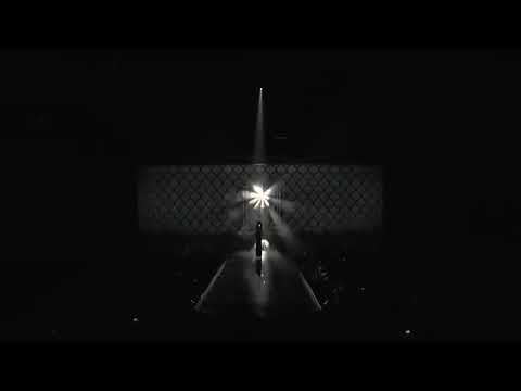 selena-gomez---lose-you-to-love-me-and-look-at-her-now-live!-at-american-music-awards-2019
