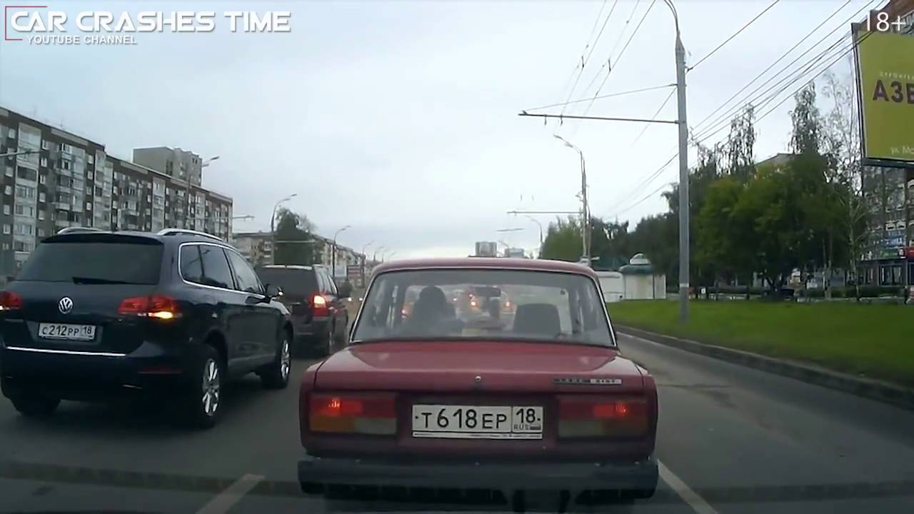 compilation debug= true Scary Car crashes!! (WARNING very graphic)