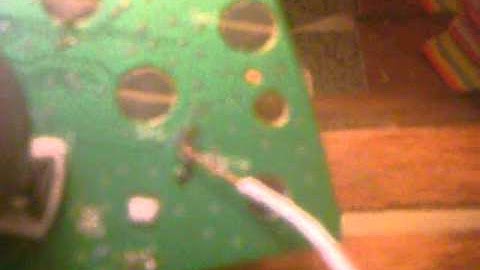 How to mod your xbox 360 controller rapid fire (aug. 2 2011)