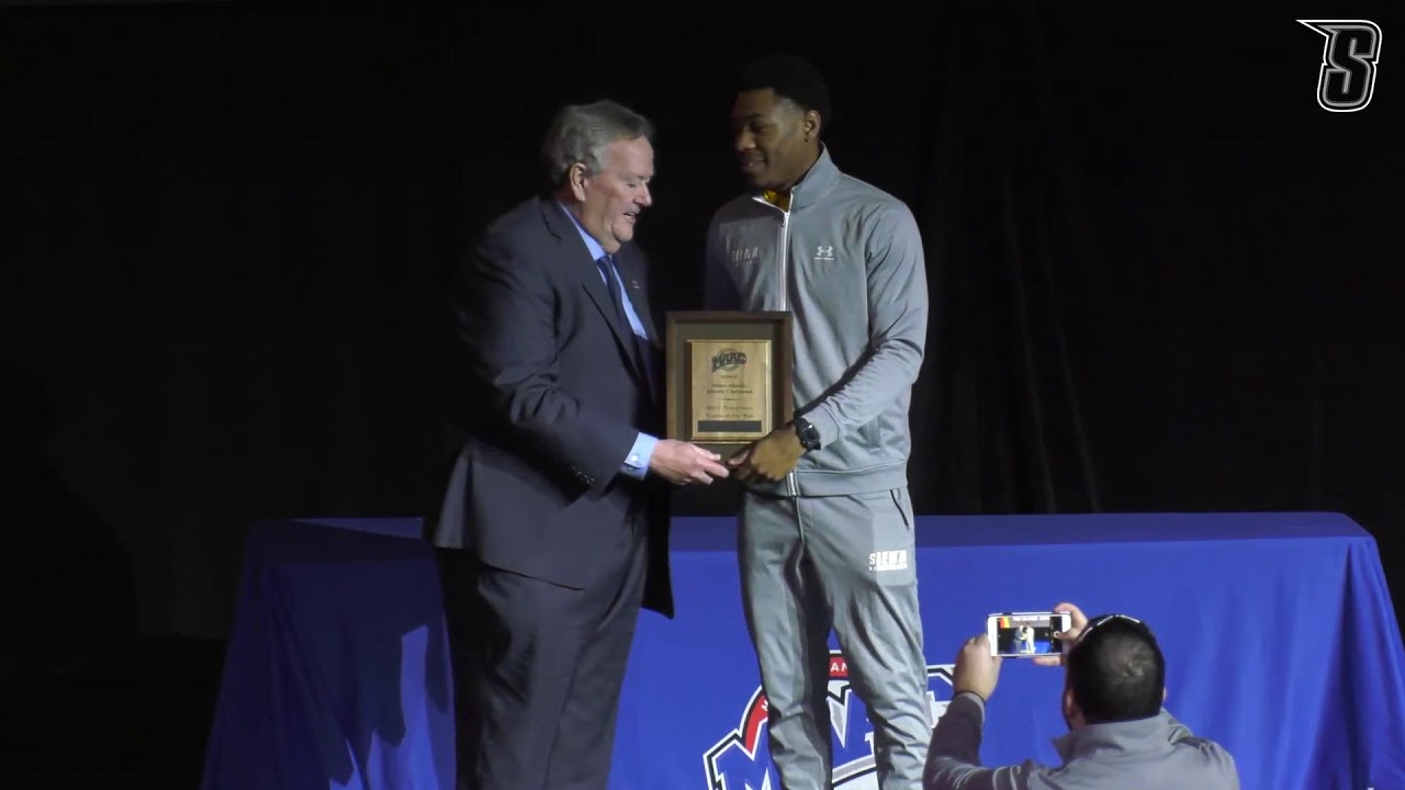 MBB Jalen Pickett Named 201920 MAAC Player of the Year YouTube