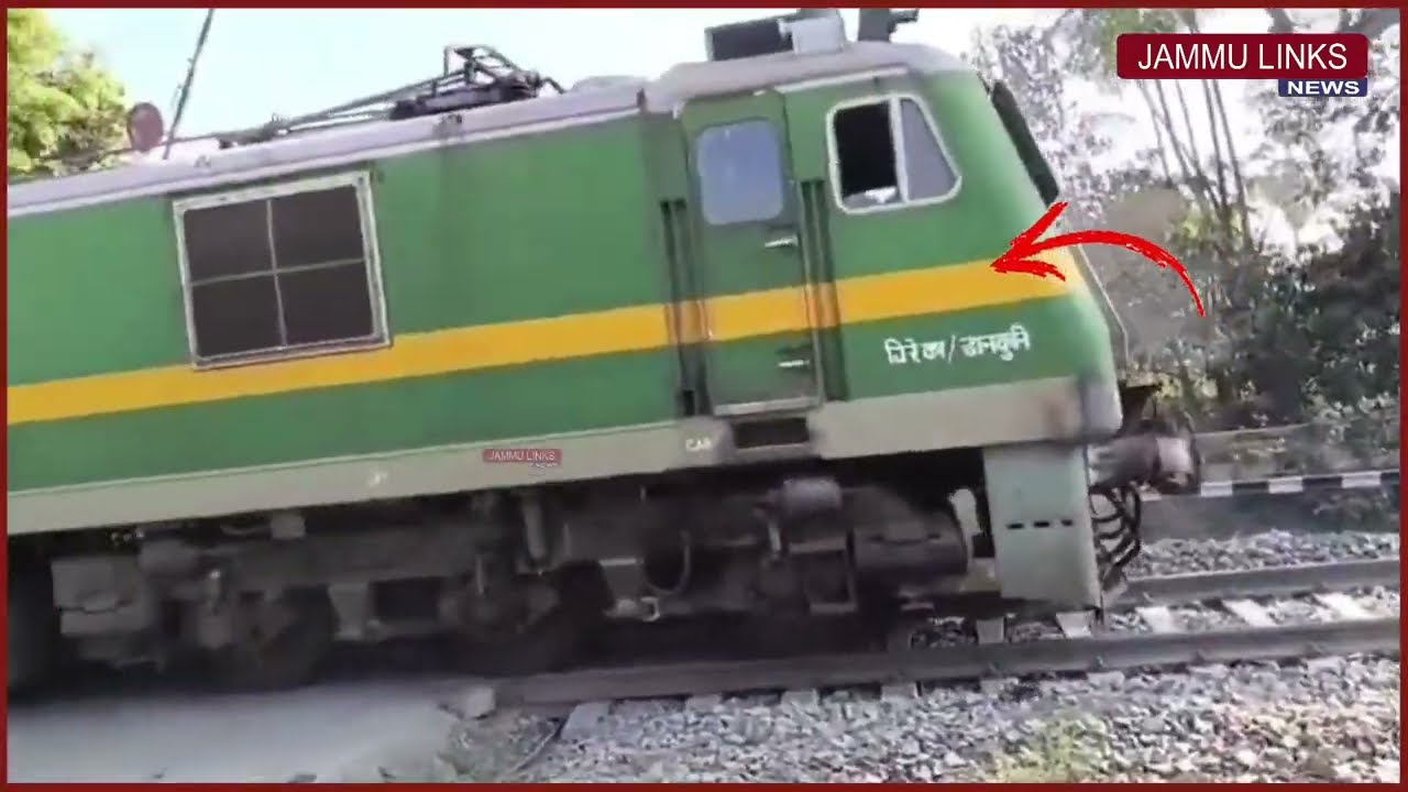 Truck negligence leads to collision with passenger train engine at Nahwadih crossing in Jharkhand