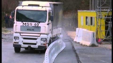 Guard Rails Crash Test