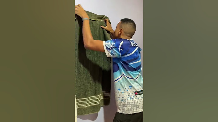 O pobre quando começa chover 😂 #shorts #humor #popular #comedia #viral