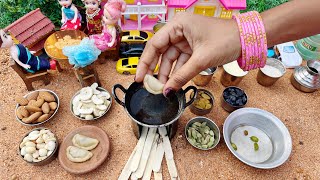 Miniature Mawa Gujiya Recipe | Gujiya Recipe | Mini Cooking | Sweet Recipe | Mawa Gujiya Recipe