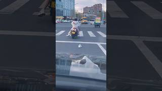 Why This Girl Left Her Shoe At The Signal