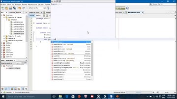 como crear una pirámide de asteriscos en NetBeans