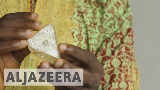 Sierra Leone: 709-carat diamond to be auctioned off