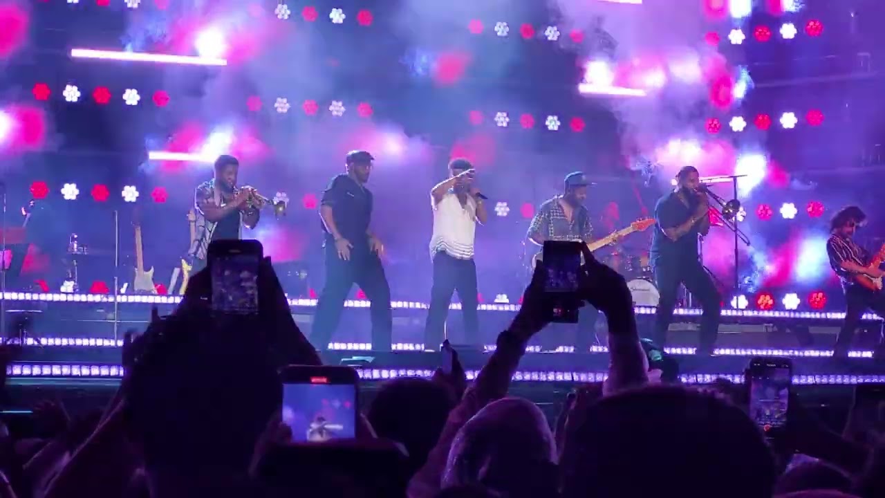 Bruno Mars - Bonde do Brunão, só no Brasil