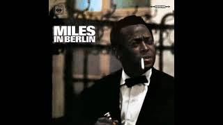 MILES DAVIS - MILESTONES LIVE AT THE BERLIN PHILHARMONIE, BERLIN, GERMANY ON SEPTEMBER 25, (1964)