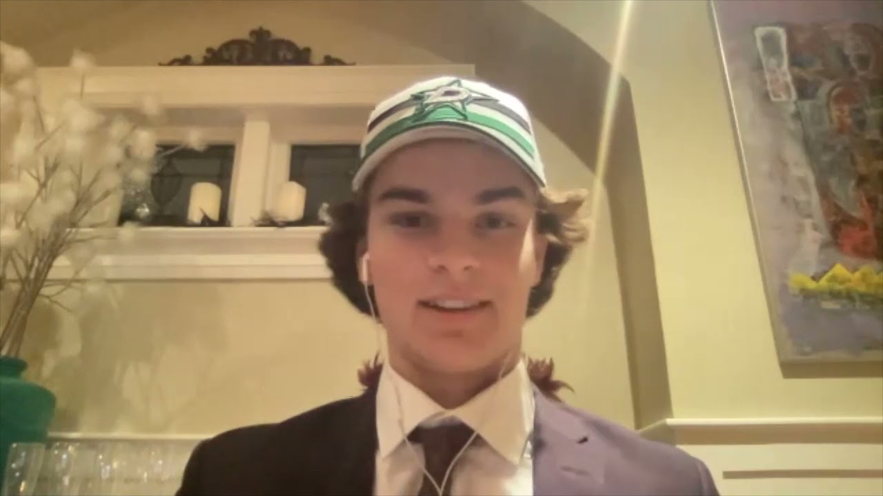 Spits Johnston chosen by Dallas