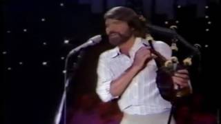 Glen Campbell - Glen Campbell Music Show (1981) - Mull of Kintyre