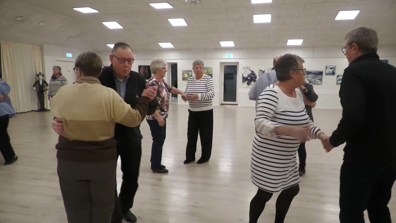 Folkedanserne i Hundested søger nye medlemmer