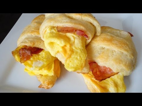 Bacon, Egg & Cheese Crescent Roll-Ups