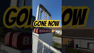 burger king is FLEEING california 🍔👑💨