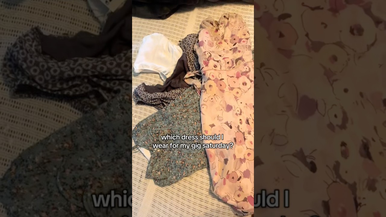 HELP ME PICK A DRESS!! 