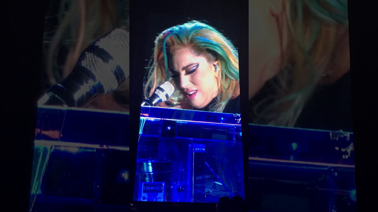 Lady Gaga Dedicates The Edge of Glory to Sonja at Fenway 09/01