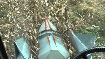 Gleaner Model K Combine with 2 row corn head yet even more corn... in HD