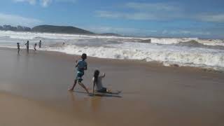 Amanda Antunes Mg- Praia Fora De Epoca