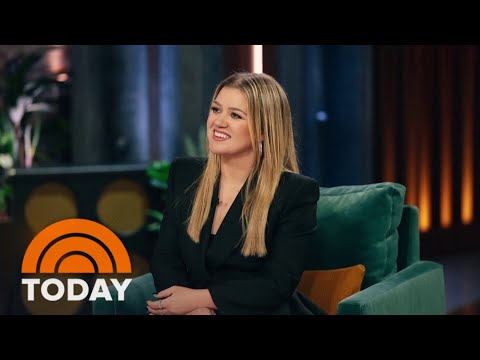 [LETTER3 5] Kelly Clarkson And Boyfriend