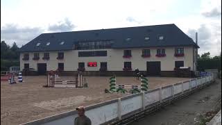 73A82856 C64E 41D7 A76D 80A70621323E