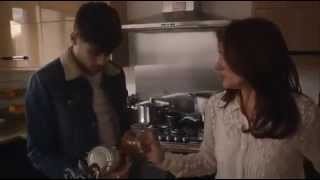 One Direction This Is Us DVD Extra Zayn going home