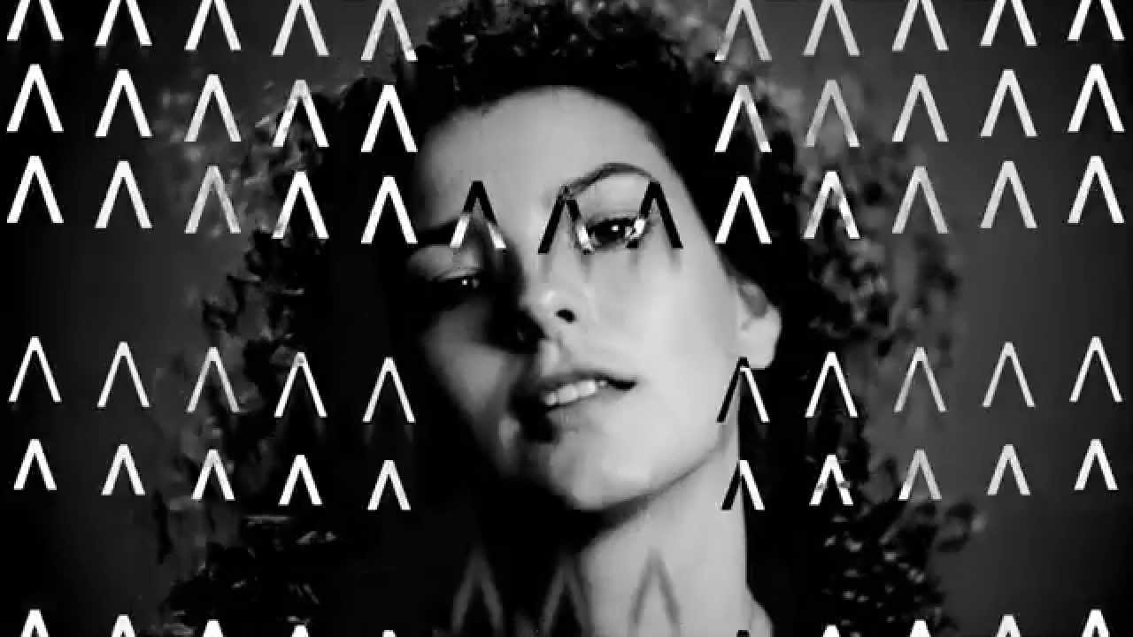 ELECTRiC PUNANNY "Rosa Caleta"