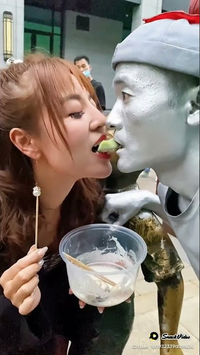 Snack video