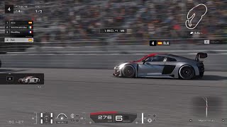 Gran Turismo 7 multiplayer gameplay PS5 ITA