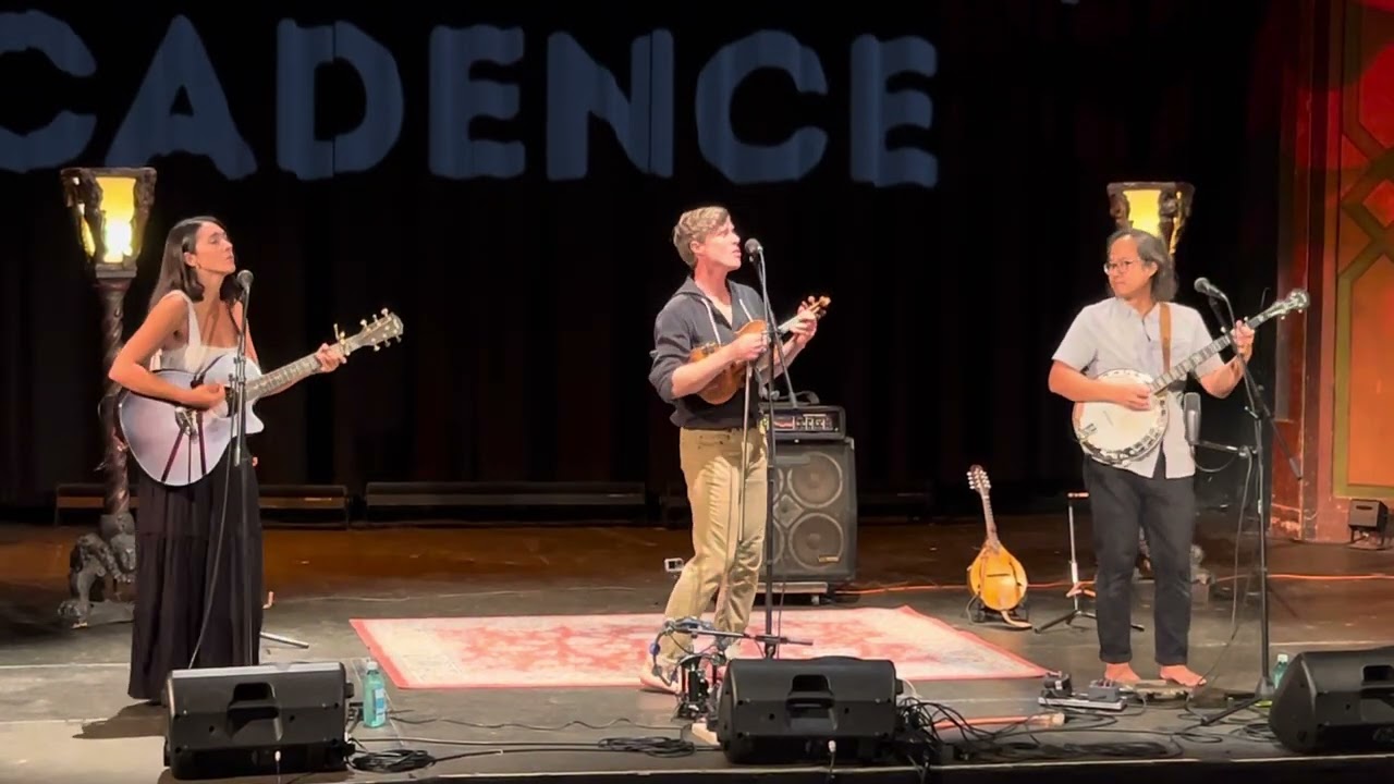 Streetlight Cadence - Dreamland (Live at the Hilo Palace Theater — August 29, 2025)