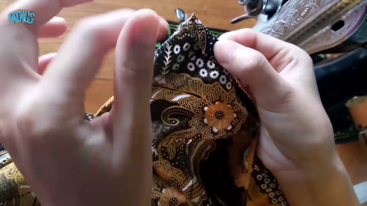 သုံးလွှာလေးလွှာတွင် ခါးကွပ်စာအလွယ်တကူတပ်နည်း