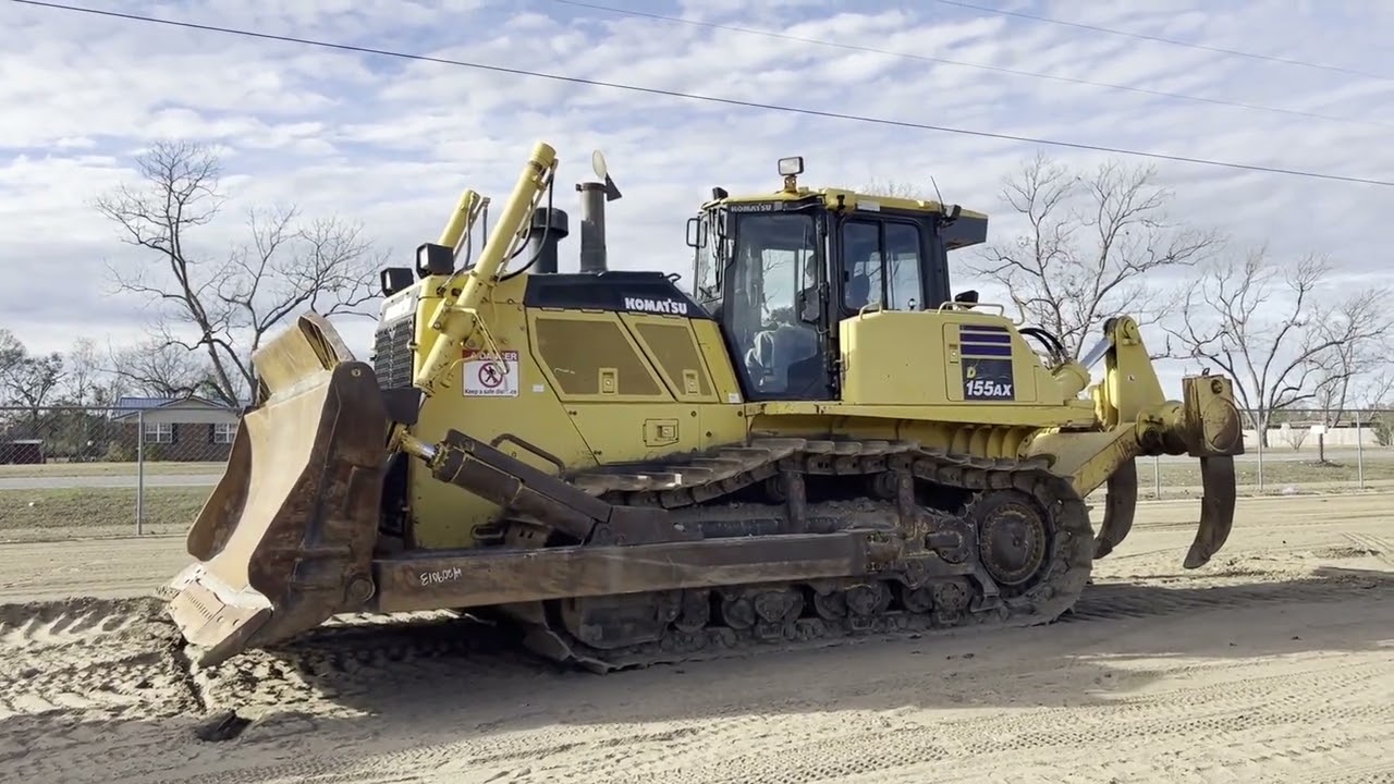 2015 KOMATSU D155AX-8 For Sale