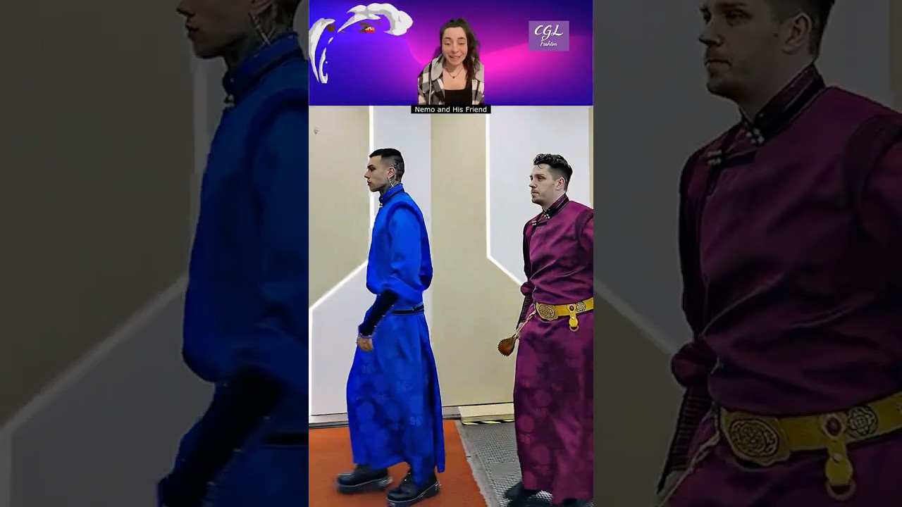 Монгольские халаты ему больше всего идут! 