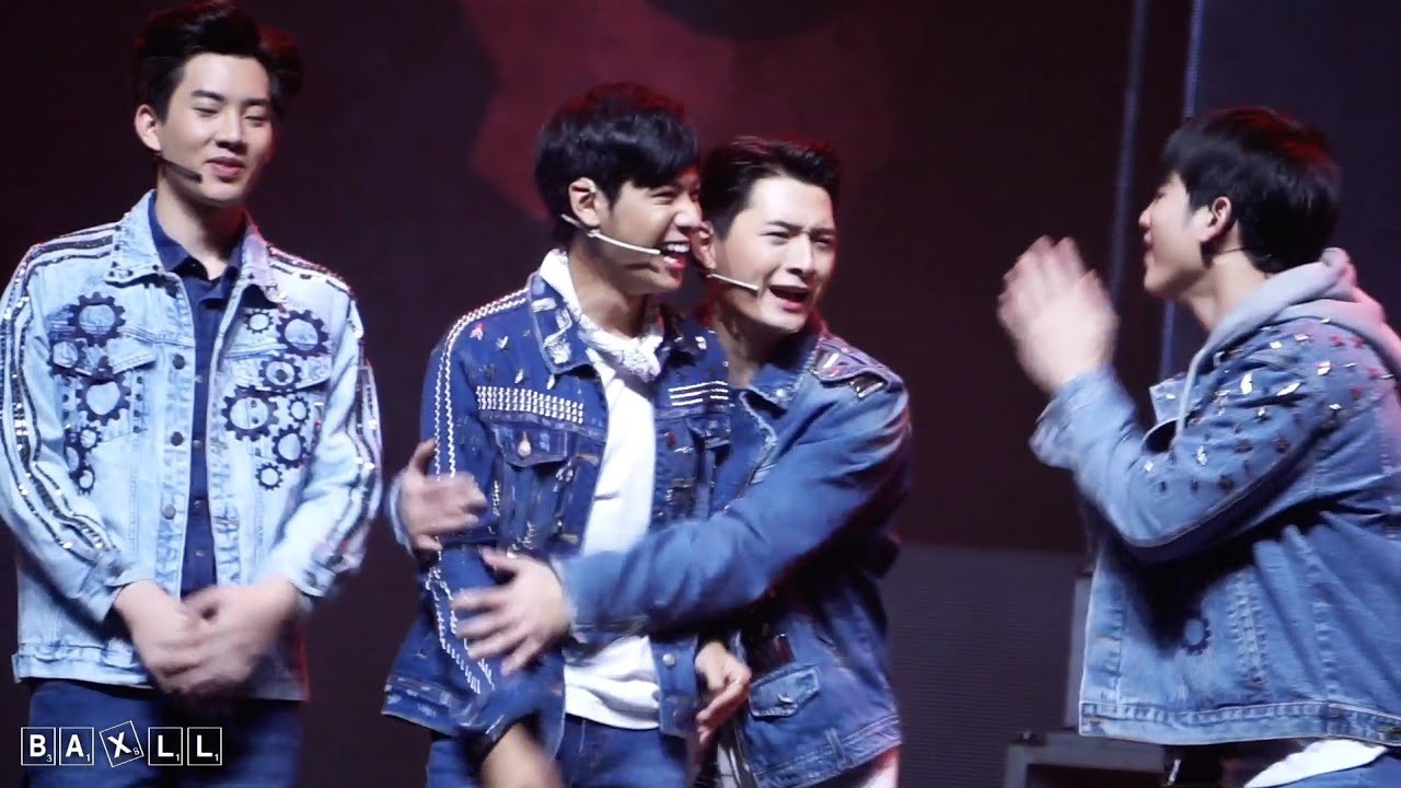 Singto Krist คริส สิงโต - สวัสดีครับ สิงโตครับ รับบทเป็นพี่อาทิตย์ครับผม (เอ๊ะ ๆ !?)