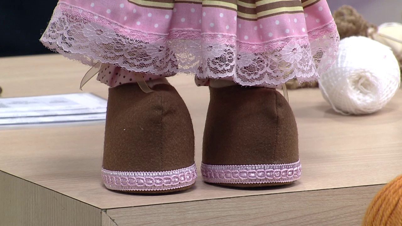 Boneca de Pano por Jo Cruz - 15/07/2017 - Mulher.com - P1/2