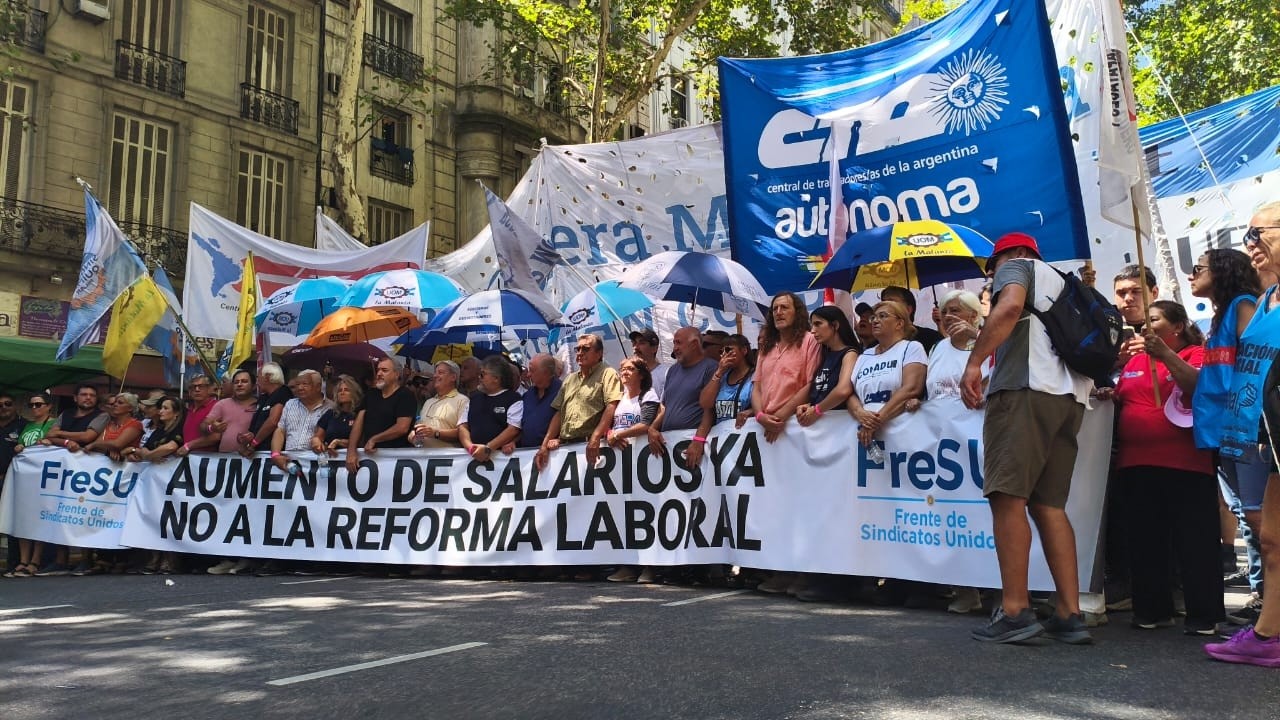 Gran movilización en Argentina contra la Reforma Laboral