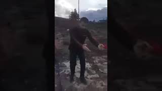 hic ölmucekmisiz gibi yaşiyoruz değilmi gideceğimiz yer