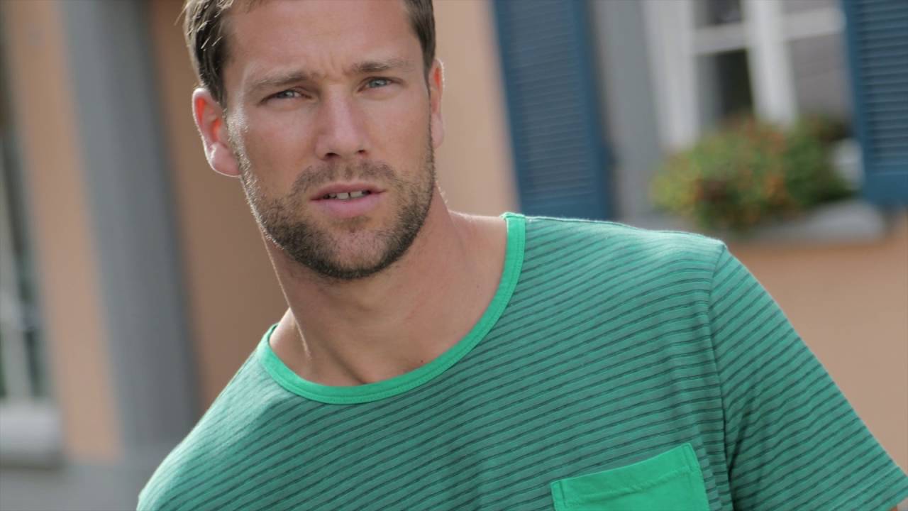 Waschbär Men 2016 Shot in Freiburg by Pete Ruppert (4k)