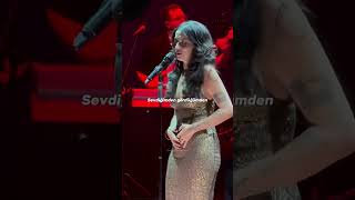 Gelmedi̇ Eli̇mden, Dökülemedi̇ İnan Di̇li̇mden