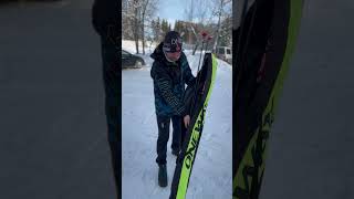 Как переносить лыжные палки в чехле. Лыжный лайфхак №1